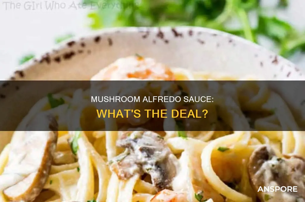 are there mushrooms in alfredo sauce