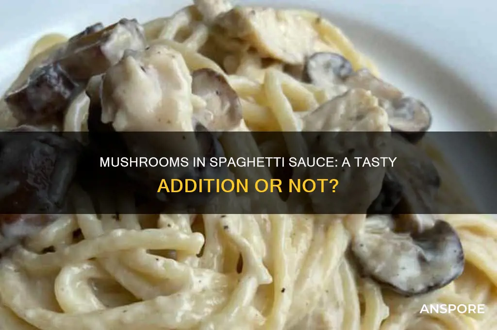 do mushrooms go in spaghetti sauce