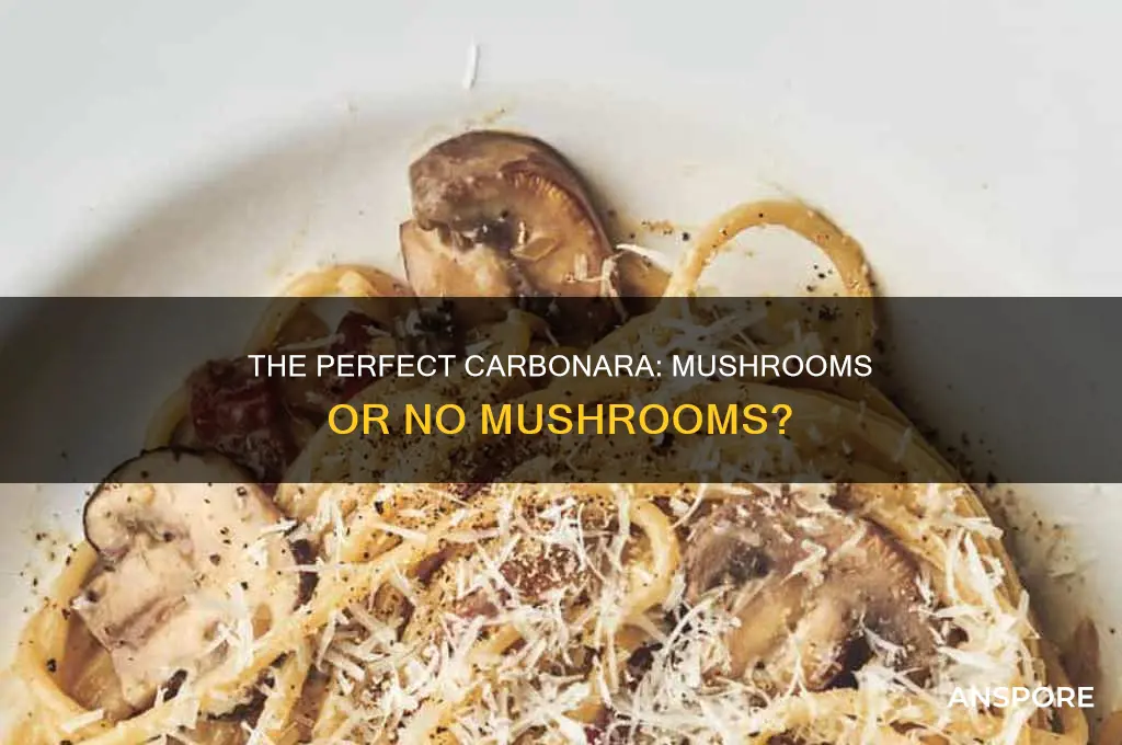 do you put mushrooms in carbonara